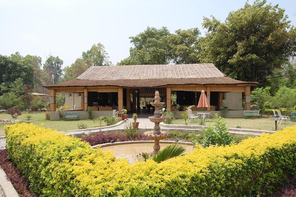 Mapple Leisure Resort Ramnagar  Exterior photo