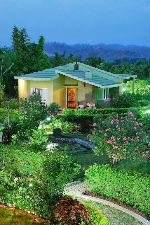 Mapple Leisure Resort Ramnagar  Exterior photo
